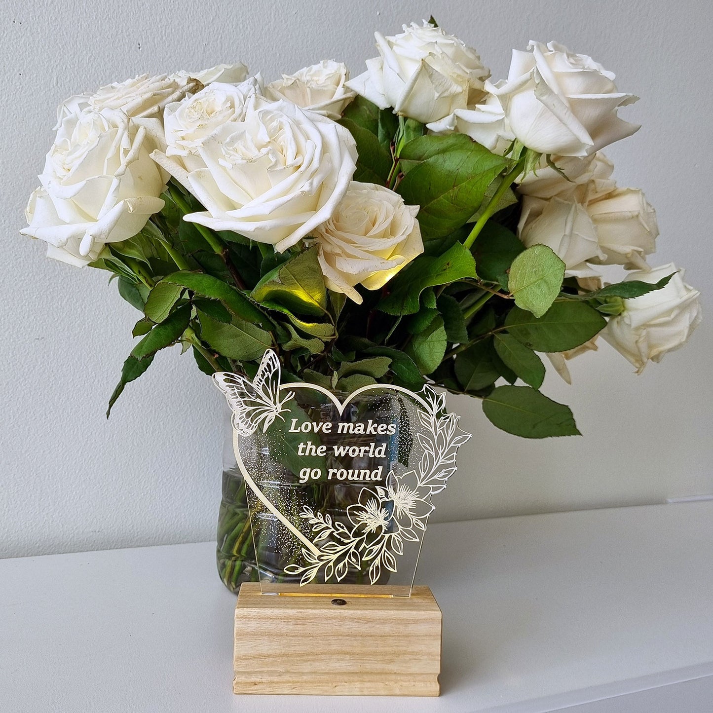 Romantic Heart Nightstand Lamp for Bedroom – Custom Gift for Valentine’s Day, Wedding, Anniversary, Mom, Daughter, Wife, Girlfriend – Soft Warm Light Bedside Table Lamp